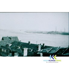 Hoogwater zicht op de Overlaat Spijk F00002281